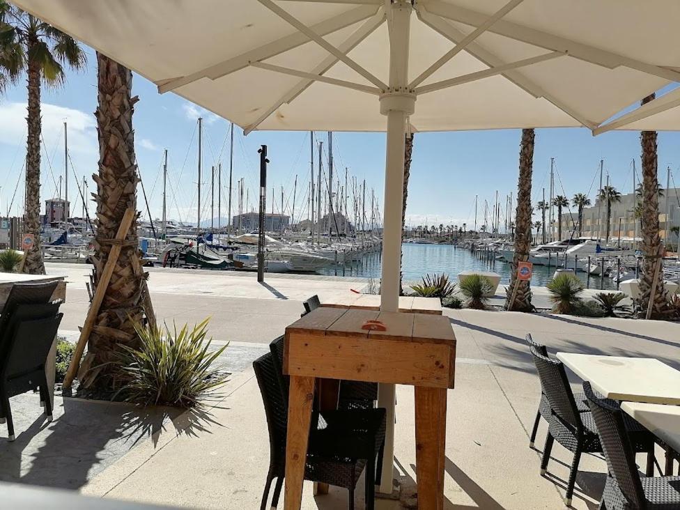 Ground Floor Studio With Access To Beach And Pool Le Barcarès Екстериор снимка